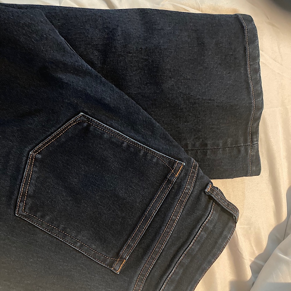 Dark blue banana republic size 28 jeans